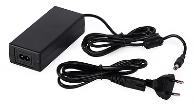 Zasilacz impulsowy 12V/5A/5.5 DC (+) do kamer
